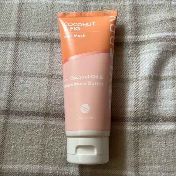 Styledry Coconut and Fig Hair Mask - Picture 1 of 2
